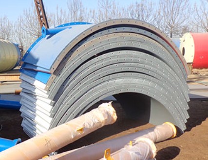Steel panels for modular bolted cement silo manufacturing